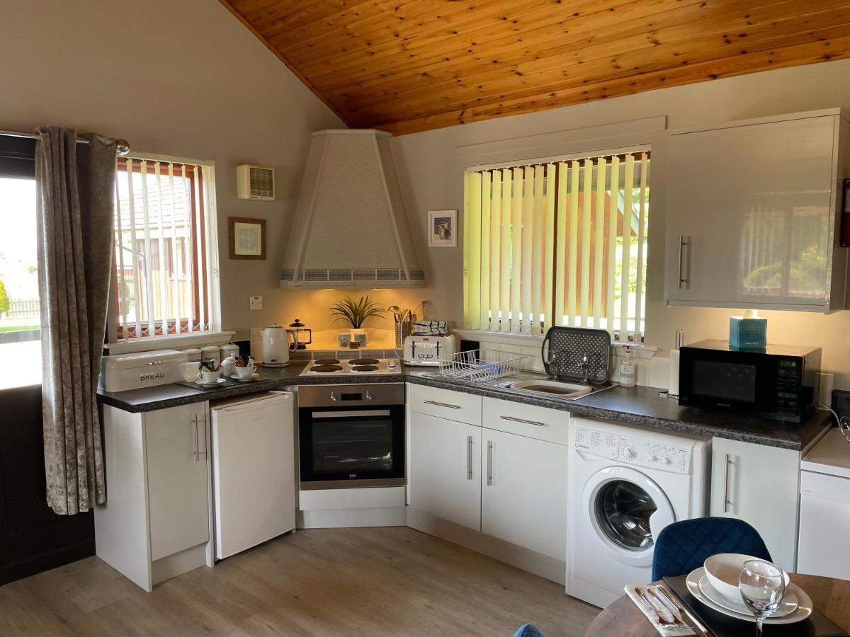 Wellsfield Farm Holiday Lodges Stirling Exteriér fotografie