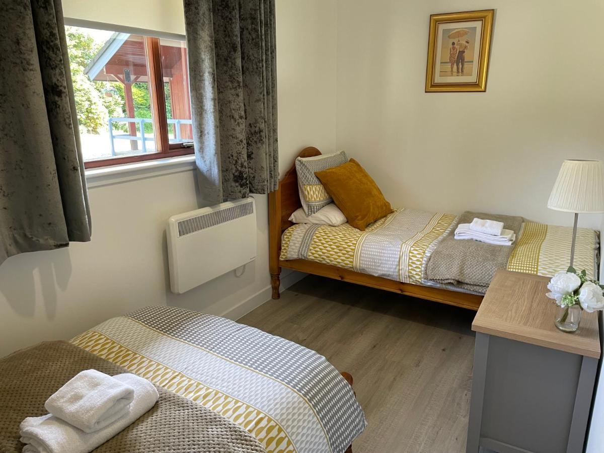 Wellsfield Farm Holiday Lodges Stirling Exteriér fotografie