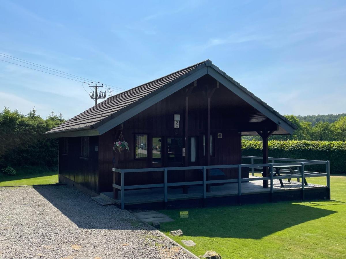 Wellsfield Farm Holiday Lodges Stirling Exteriér fotografie