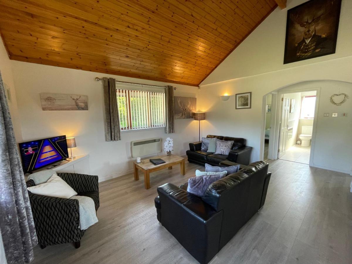 Wellsfield Farm Holiday Lodges Stirling Exteriér fotografie