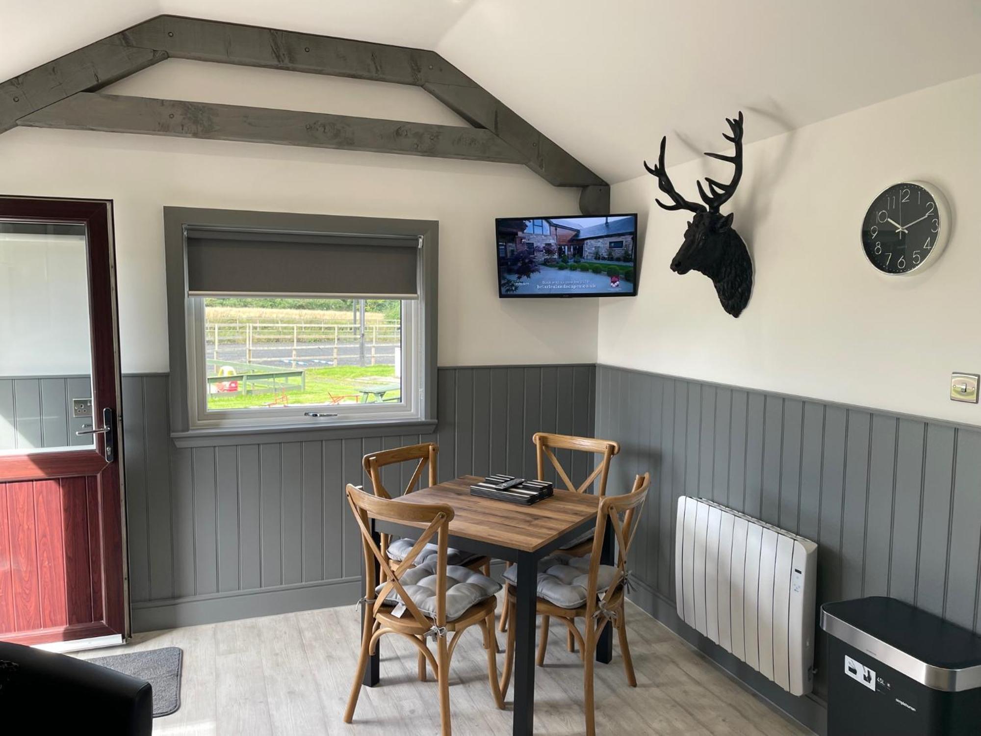 Wellsfield Farm Holiday Lodges Stirling Exteriér fotografie